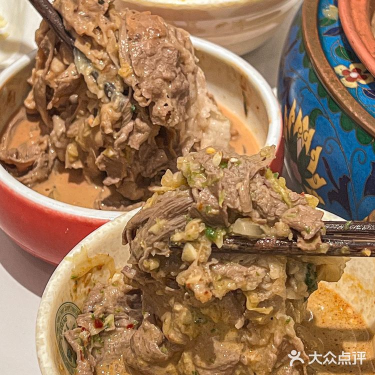 有黏糊糊爱好者吗!铜锅涮肉蘸麻酱绝了!!