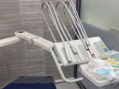 -上海仁爱医院口腔科 · 种植