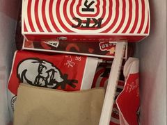 -肯德基(尖岭万达店)