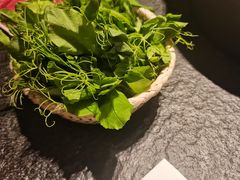 -三出山火锅(南京万象天地店)