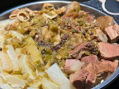 -鼎牛牛炖锅·烤串(温泉路店)