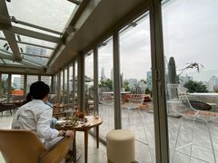 靠窗位-城市露台景观餐厅(淮海路店)