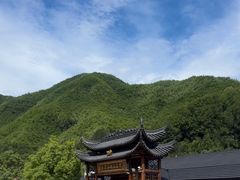 -安吉龙王山峡谷漂流