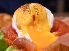 -Common Table · Brunch & Coffee