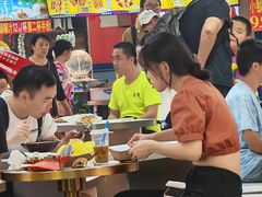 -八一路好吃街(雨田商务大厦店)