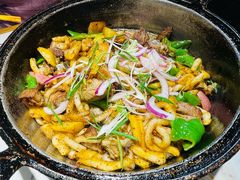 炕锅大杂烩炕羊排-清真烧烤·伊福德炕肉·西北菜(省博物馆店)