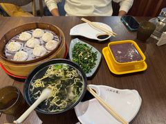 -玖鲜小笼(中山广场店)