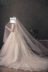 -雪中彩影婚纱摄影·微光艺术中心