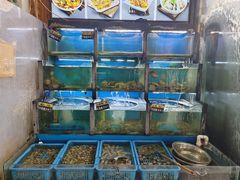 -老东镇啤酒屋海鲜加工·蒸汽海鲜·海鲜烧烤(台东店)