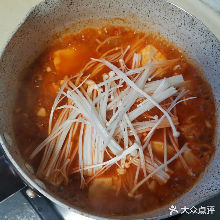 KOREA STYLE ｜来一锅泡菜海鲜豆腐汤吧🦐