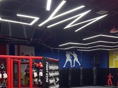 -成杰格斗·拳击·柔术·防身术(建设路店)