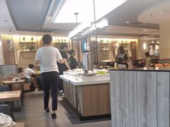 -豪客来牛排(重庆三峡广场步行街1704店)