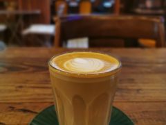 澳白-老麦咖啡馆·TheCottageCafe(静安寺店)