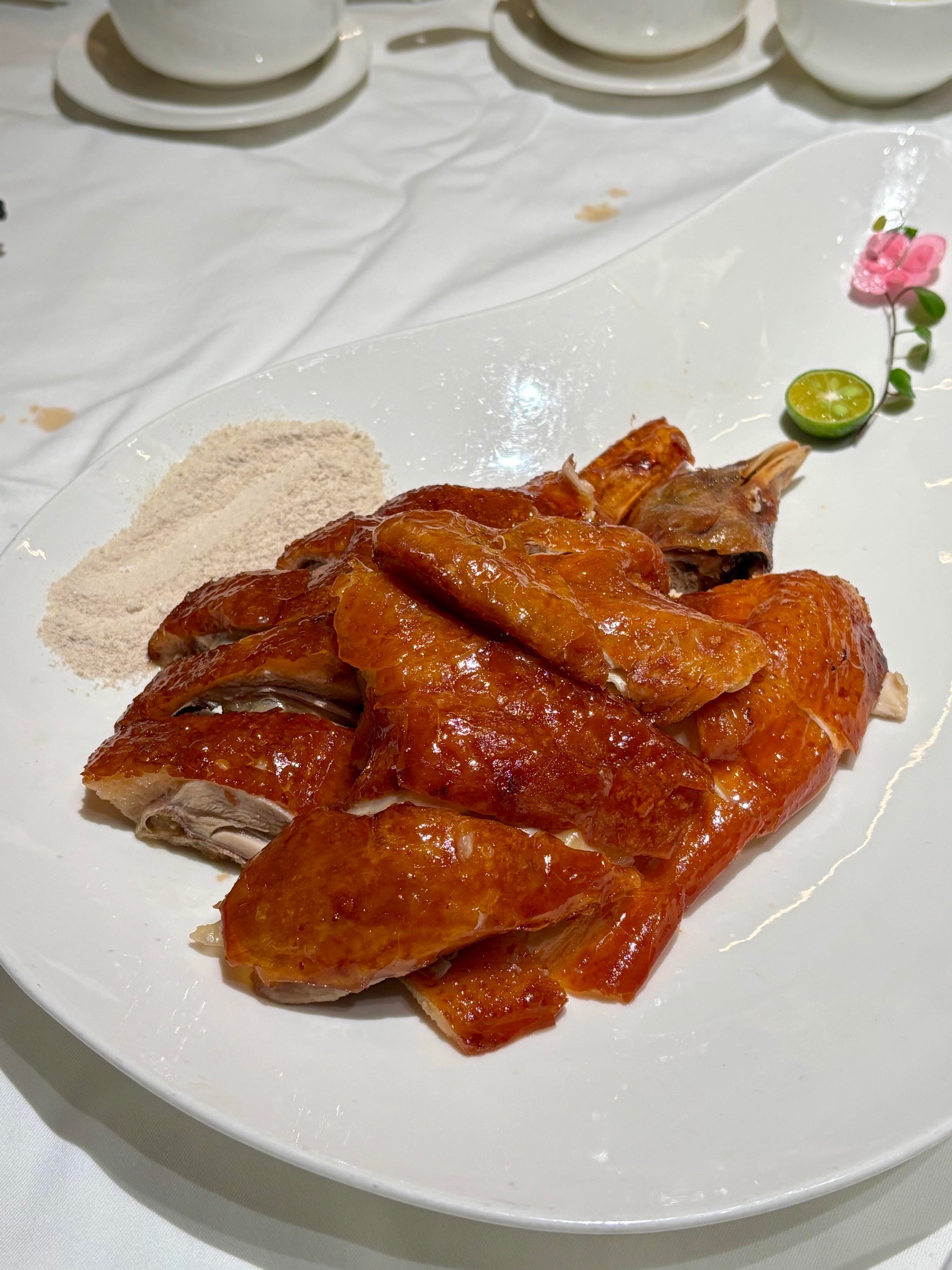 广味打破 魔咒牛腩筋酸甜封神盐擦鹅皮脆