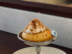 -Café Monson
