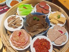 -麻辣英雄重庆火锅(二城广场店)