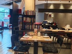 -必胜客(新中纬店)
