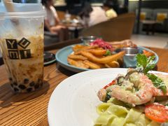 -YUMI芽米·法式烘焙·咖啡(骖鸾路店)