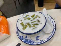 椰奶斑斓冻-东就鸭饭店·古早海南菜(滨海店)