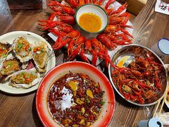 -虾坊美食街·小龙虾(桂林路店)