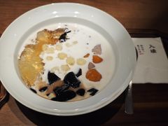 -RUXU入续糖水铺与包(卓悦中心店)