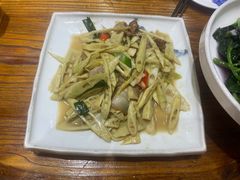 -下梅人家土菜馆(历史文化餐厅度假区店)