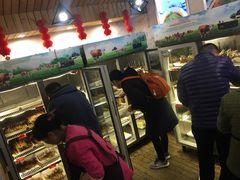 -拈签一笑黄牛肉辣卤串串