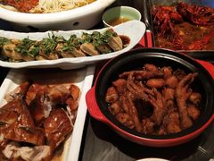 鸡爪烧鸡拐-阿财老铺·老蚌埠龙虾城(华夏总店)