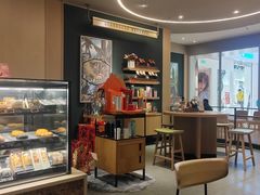 -星巴克臻选(南京金茂览秀城店)