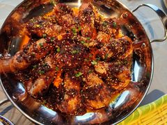 -肥肥虾庄·金牌油焖大虾(杨园滨江时代walk店)