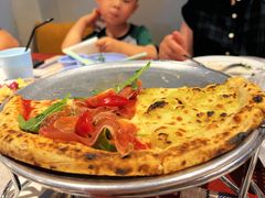 榴莲拼帕尔玛火腿披萨-Primo·丽莫意大利窑烤披萨