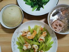 -天鹅到家·保姆月嫂育儿嫂(总店)
