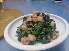 -乔家小院•本地小海鲜•非遗驴肉(万年泉路店)