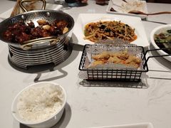 -峨嵋小镇·川菜(正定朗华店)