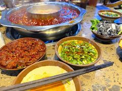-正南齊北重庆老火锅(光华村直营店)