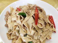 -东北食府·铁锅炖(花溪湾店)