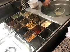 -巷内锅盔(西城都荟店)