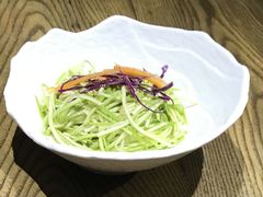 -宝燕海货工场(长江国际店)