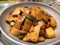 干锅千页豆腐-金陵后厨·南京菜(新街口秣陵路店)