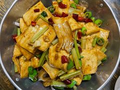-神仙钵湘香土菜馆(光华路店)