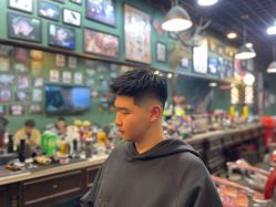 -老炮儿男士复古理发馆BarberShop