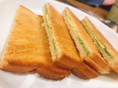 咖椰吐司-HELLO 27 意面·沙拉·帕尼尼