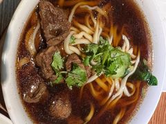 -清真吴记门钉肉饼·喜多利