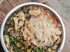 -炳记牛味粉店(四坊路店)