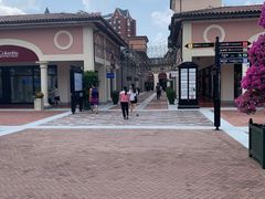 -佛罗伦萨小镇广佛名品奥特莱斯(疏港路店)