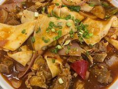 -老钟家烤羊排·敦伊阁清真餐厅胡羊焖饼