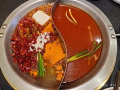 -沸炉重庆老火锅(军事博物馆店)
