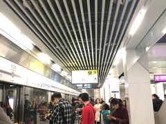 -红土地(地铁站)