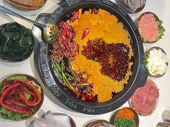 -卤校长老火锅(杨家坪直营店)