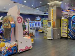 -反斗乐园π·电玩·高空拓展·蹦床(龙华天虹店)